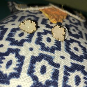 Kendra Scott Signature Tessa Stud Earrings